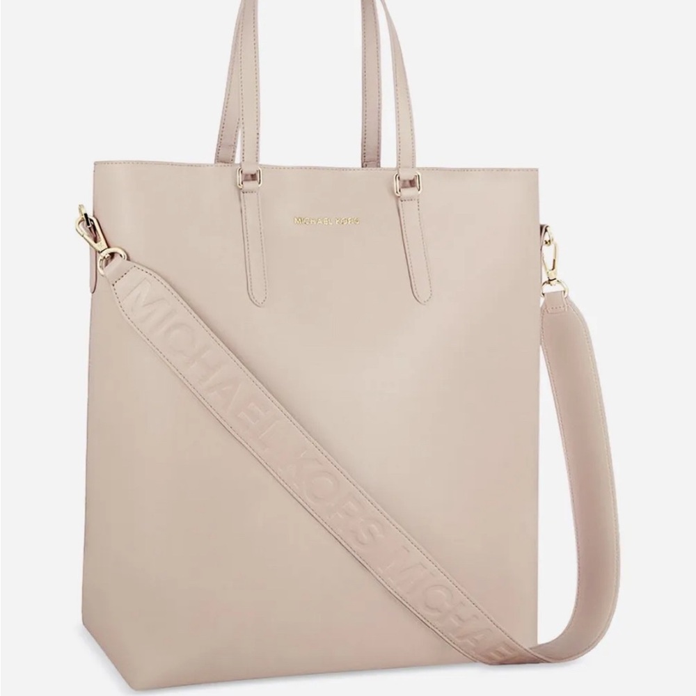 Michael Kors Tote
